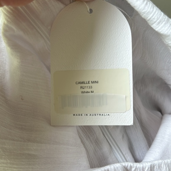 Brand: RUMER from Sak's Fifth Avenue white cotton mini. - Picture 8 of 8